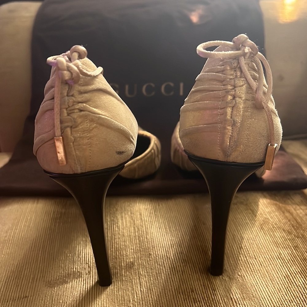 Gucci Pump. - Picture 2 of 5